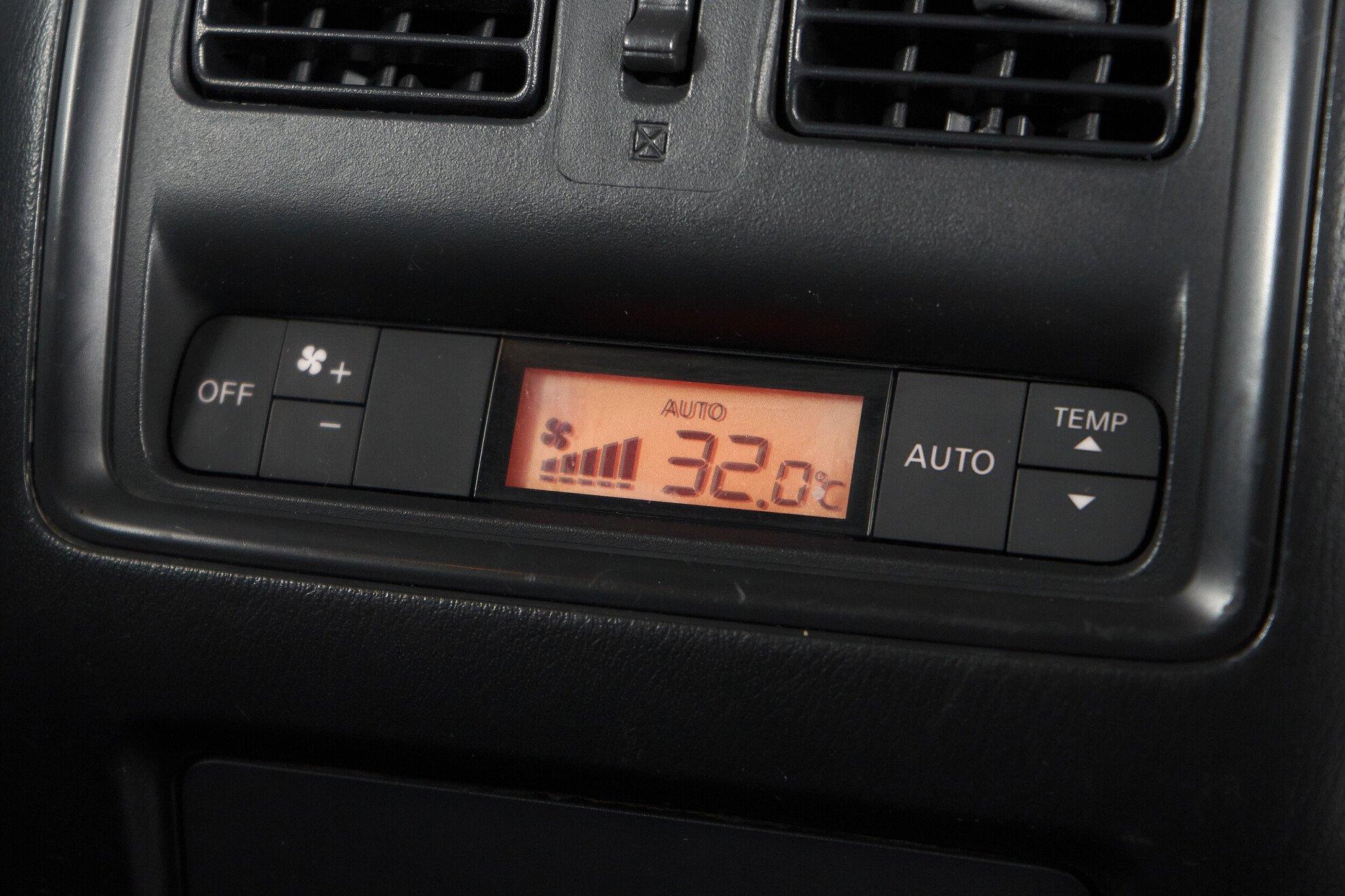 Nissan Pathfinder 2014, серый