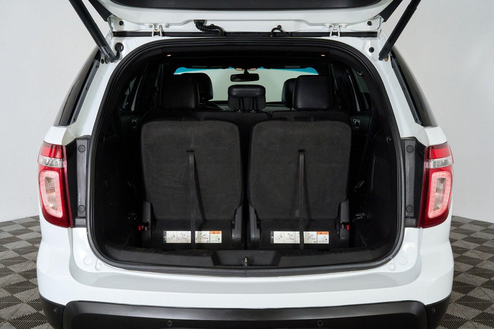 Ford Explorer 2014, белый