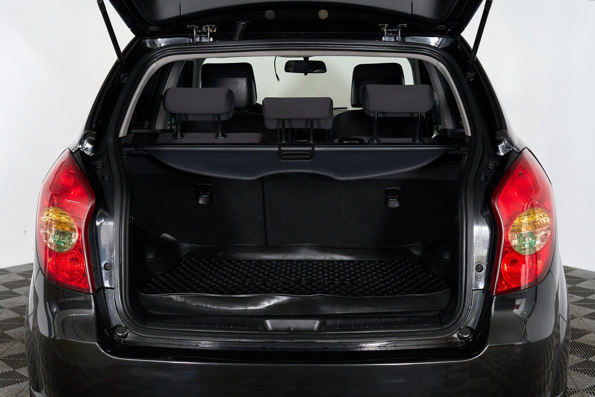 SsangYong Actyon 2011, черный