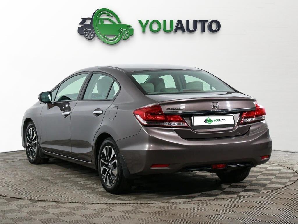 Honda Civic 2013, коричневый