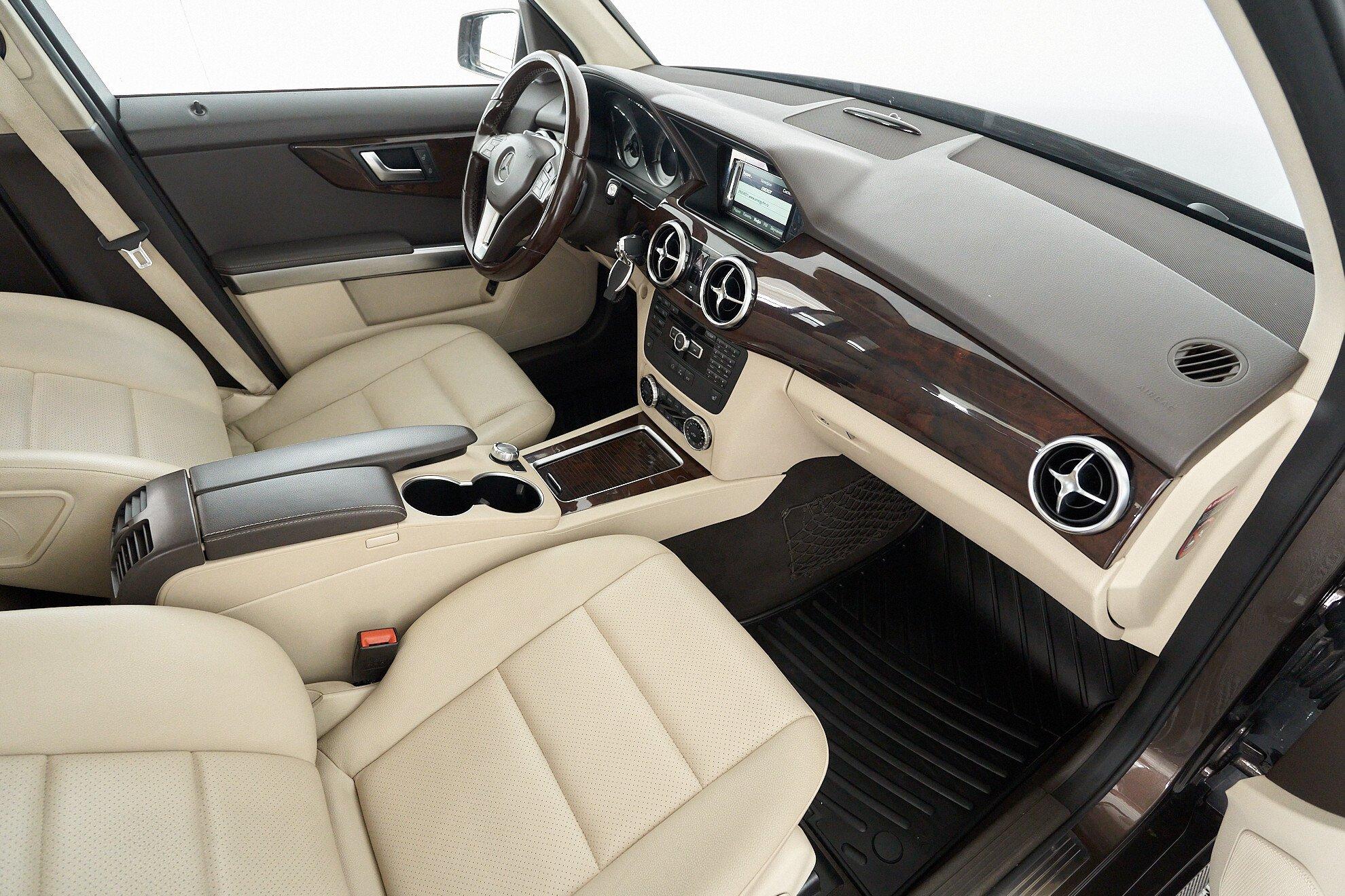 Mercedes-Benz GLK-Класс 2014, коричневый