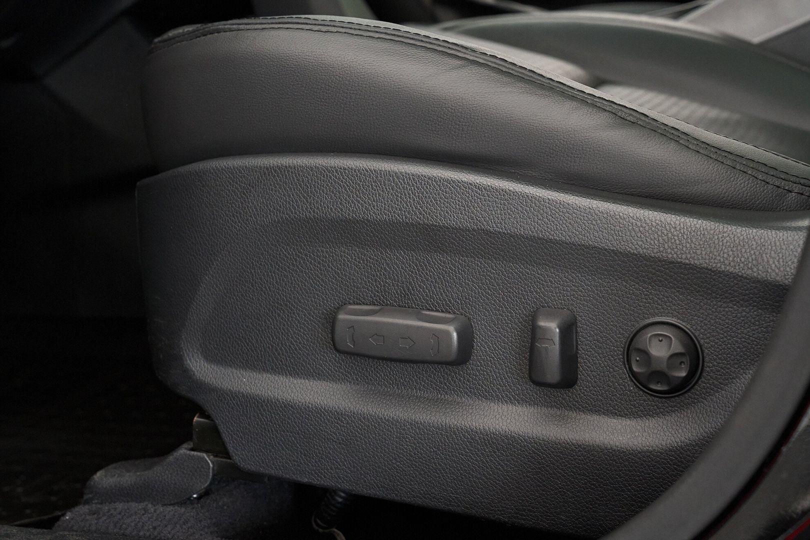 Hyundai Santa Fe 2014, черный
