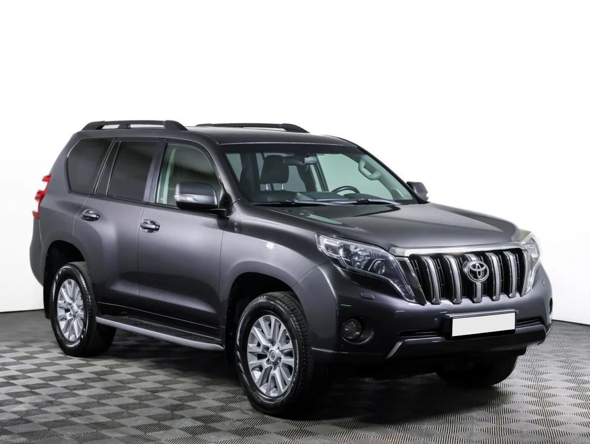 Toyota Land Cruiser Prado 2015, серый