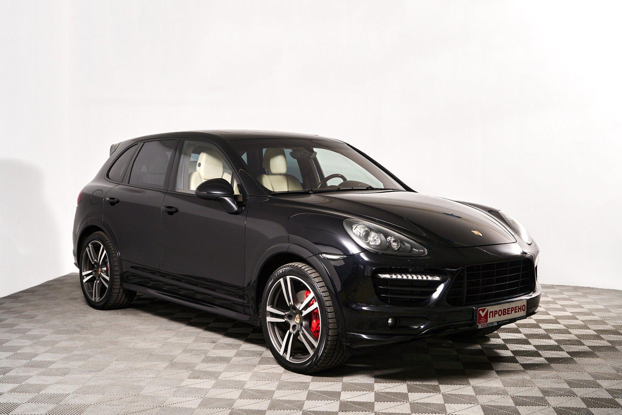 Porsche Cayenne 2012, черный