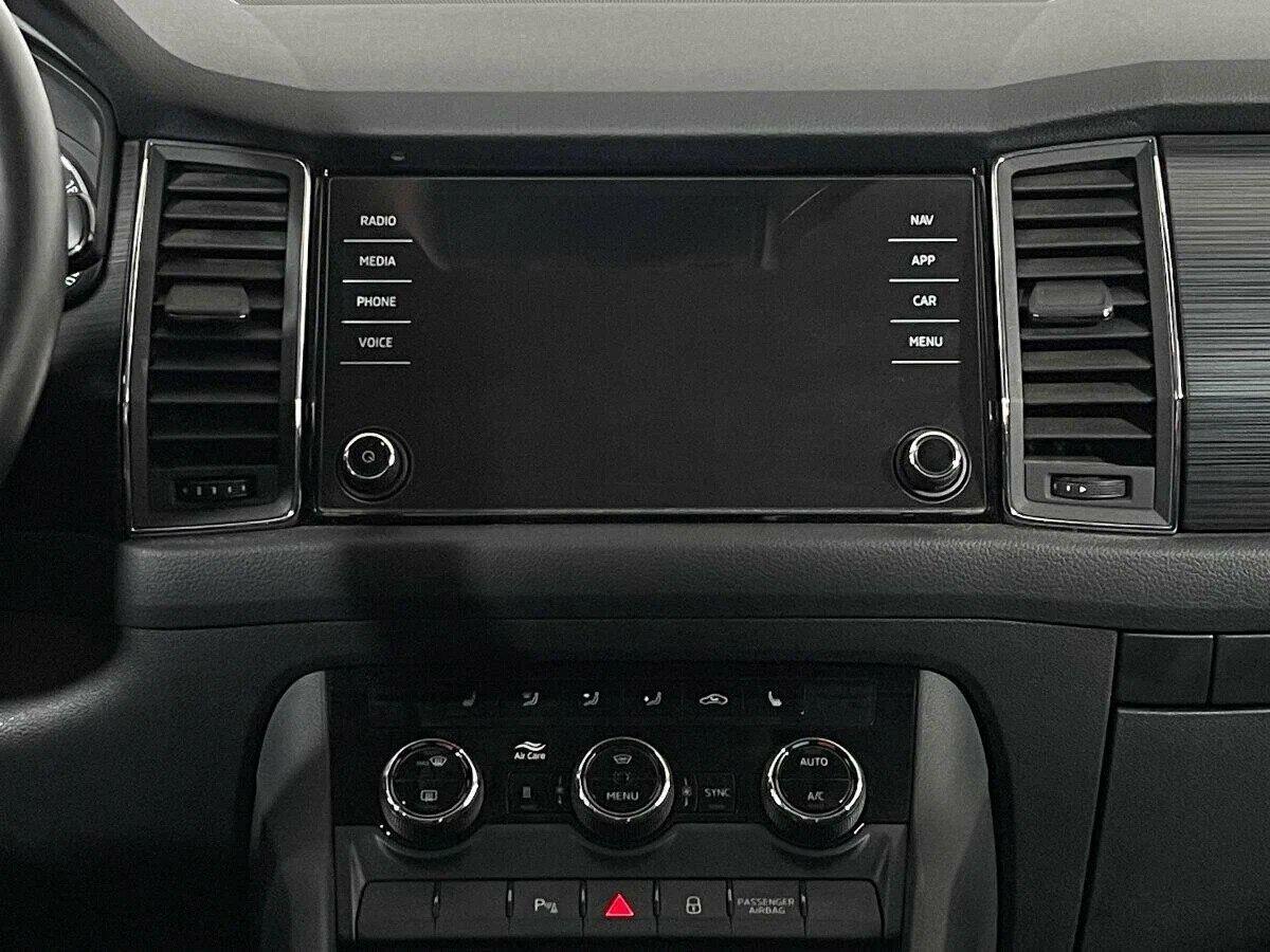 Skoda Kodiaq 2021, серый