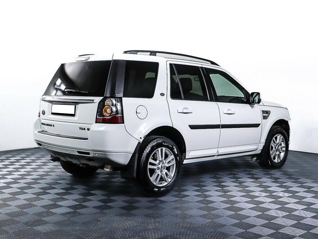 Land Rover Freelander 2014, белый
