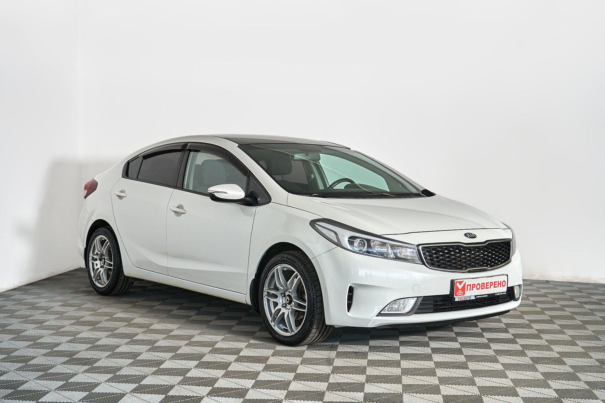Kia Cerato 2016, белый