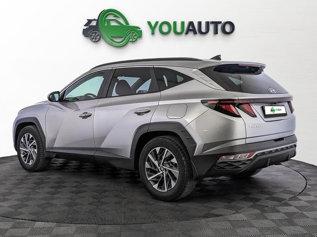 Hyundai Tucson 2021, серый