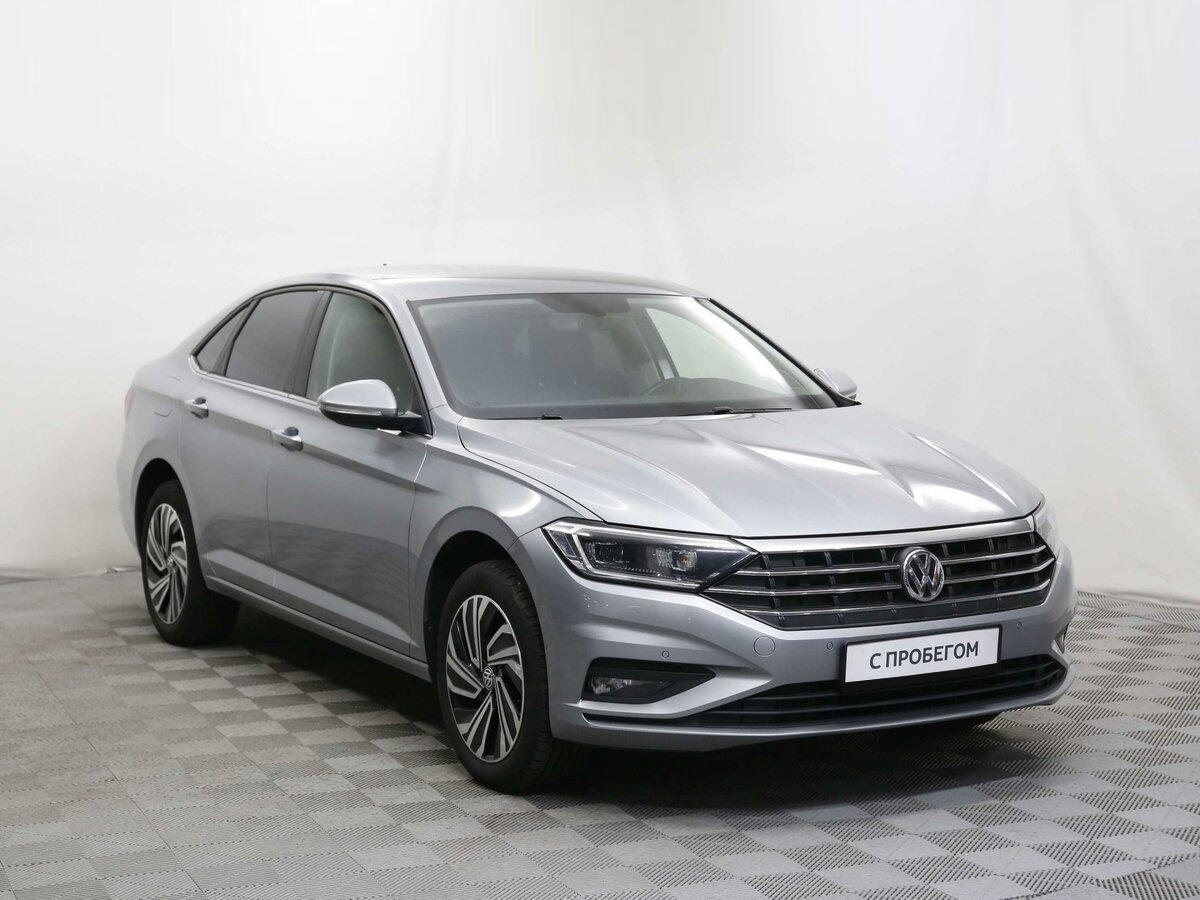 Volkswagen Jetta 2020, серый