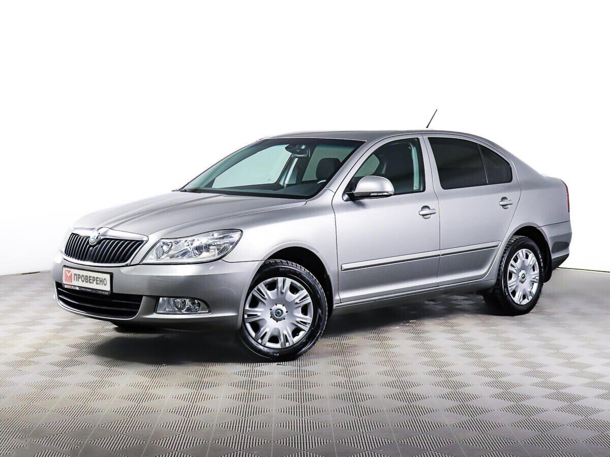 Skoda Octavia 2013, серый