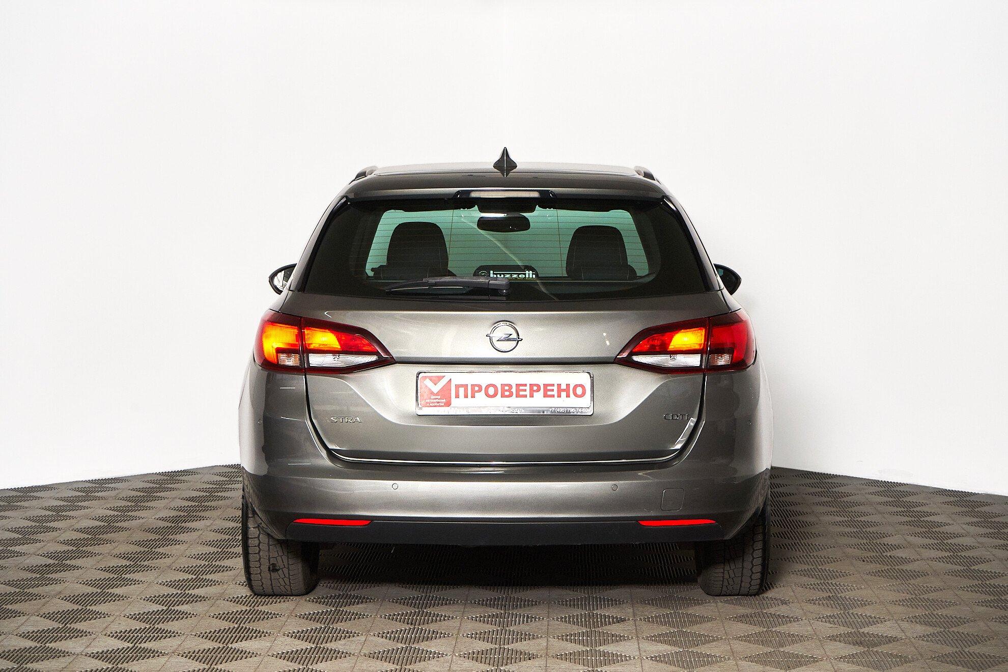 Opel Astra 2019, серый