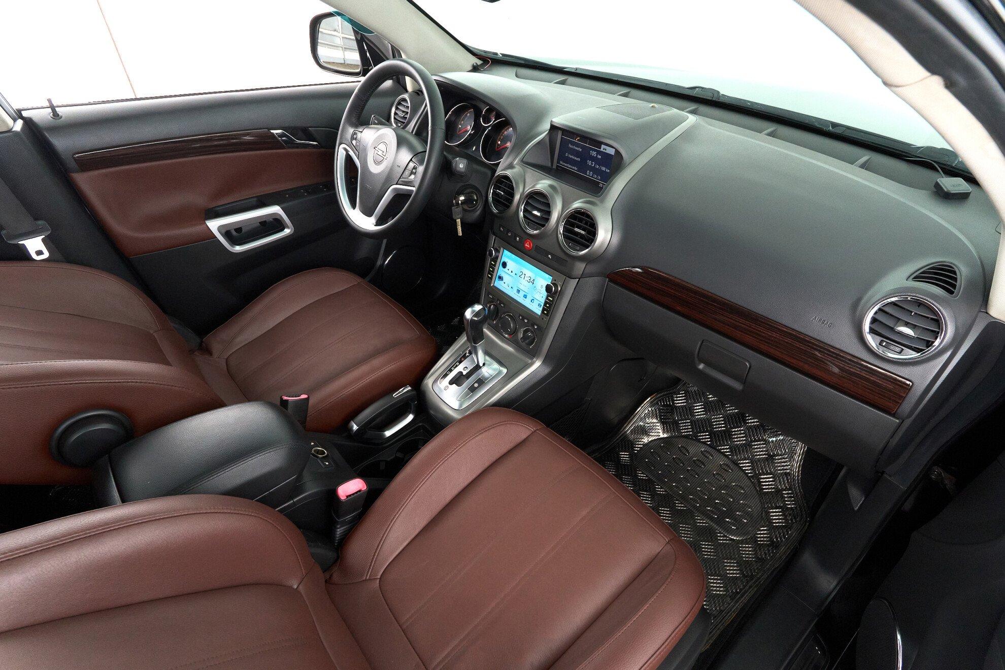 Opel Antara 2007, черный