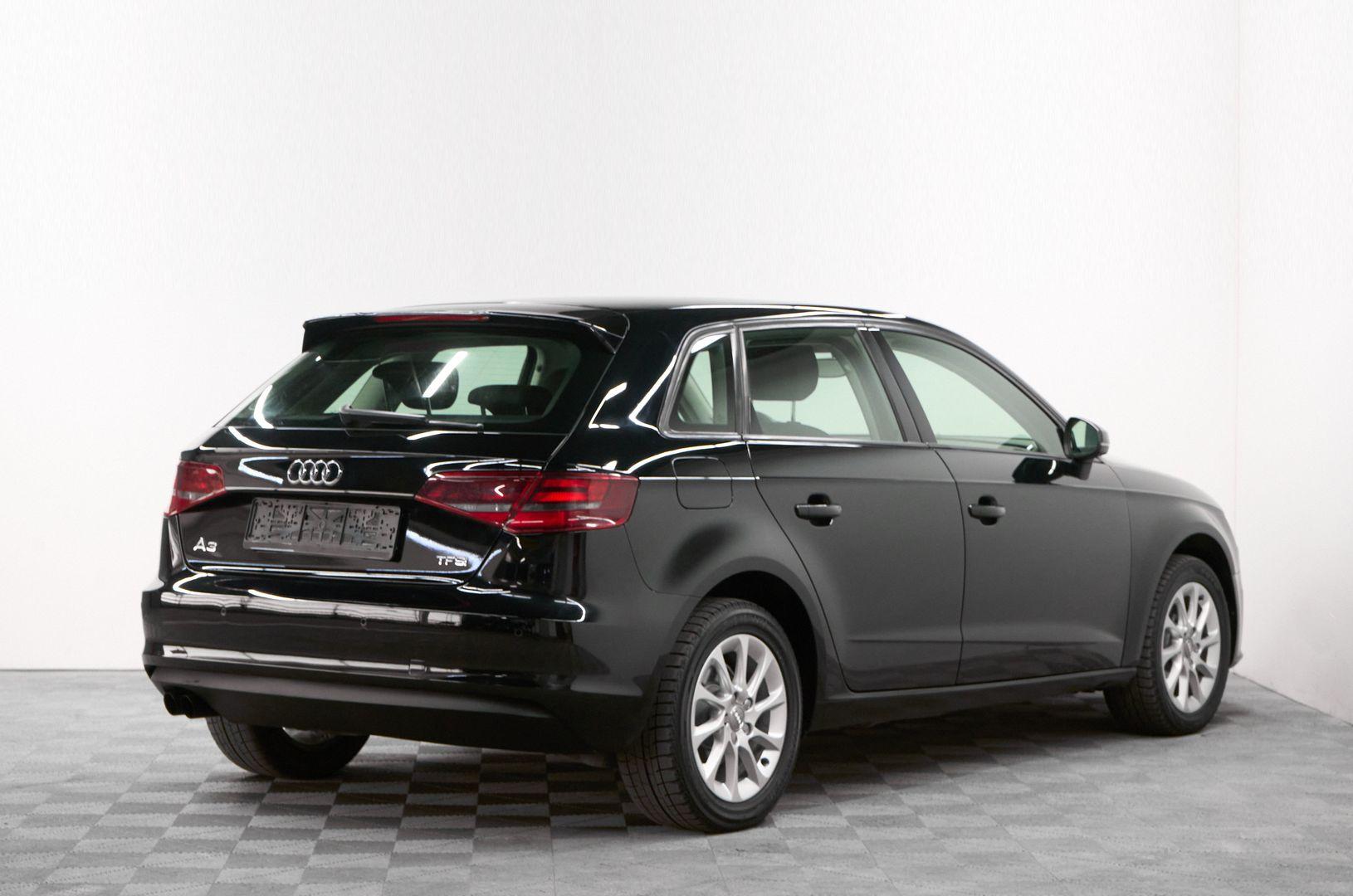 Audi A3 2013, черный