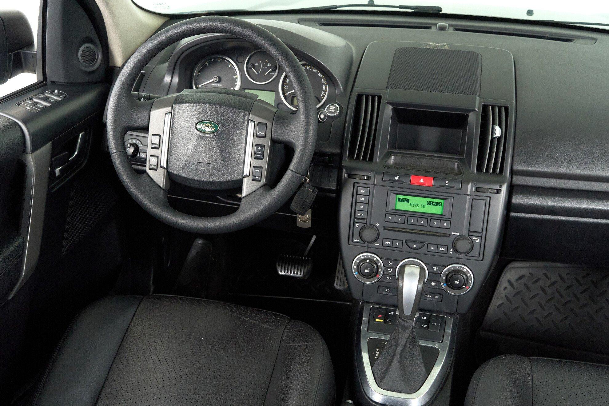Land Rover Freelander 2009, серый
