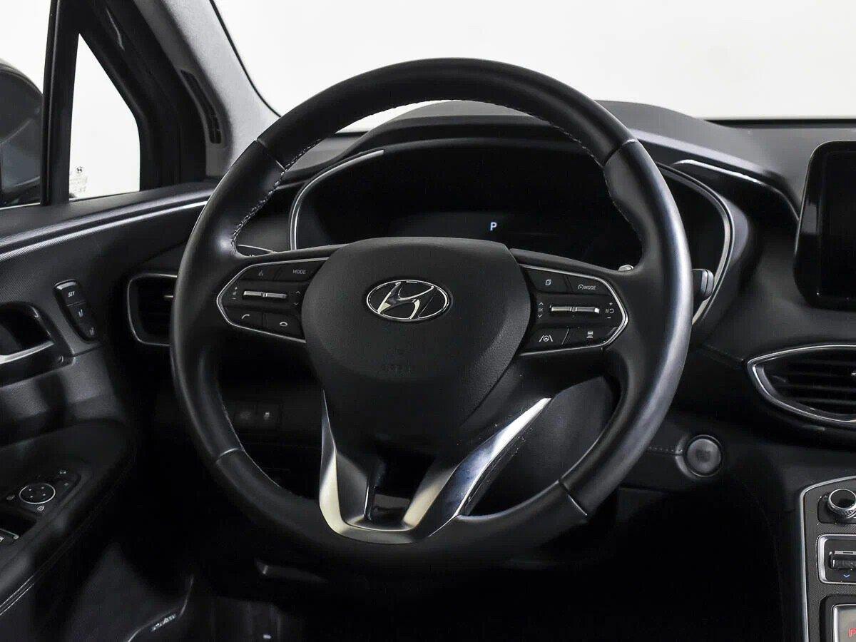 Hyundai Santa Fe 2020, серый