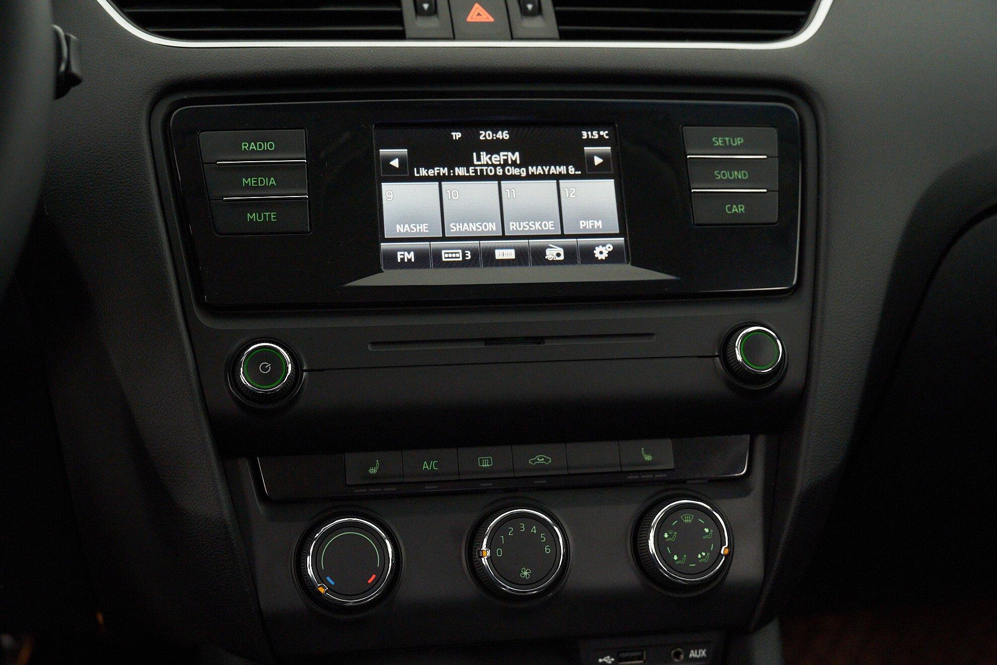 Skoda Octavia 2014, черный