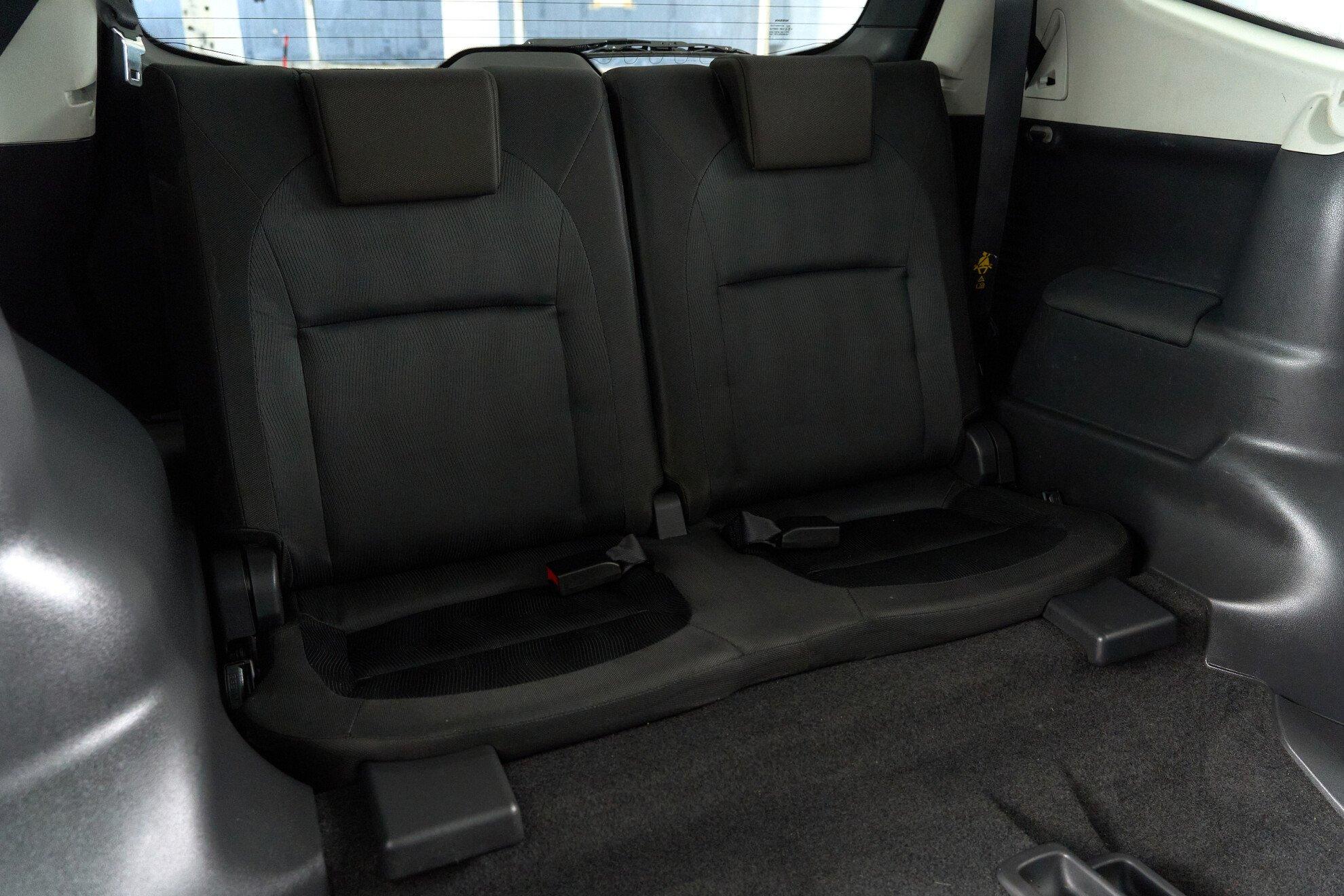 Nissan Qashqai+2 2010, черный