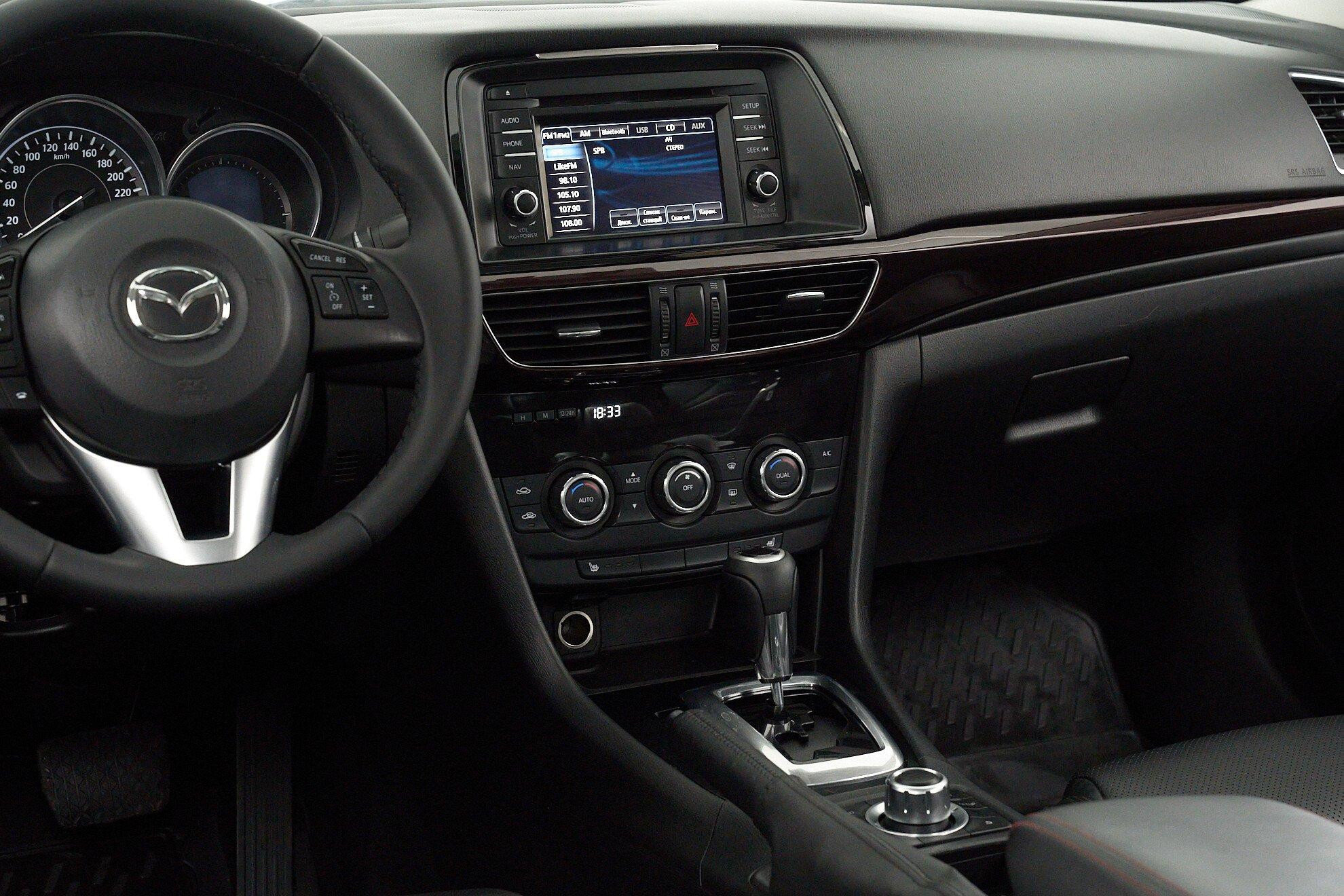 Mazda 6 2014, черный