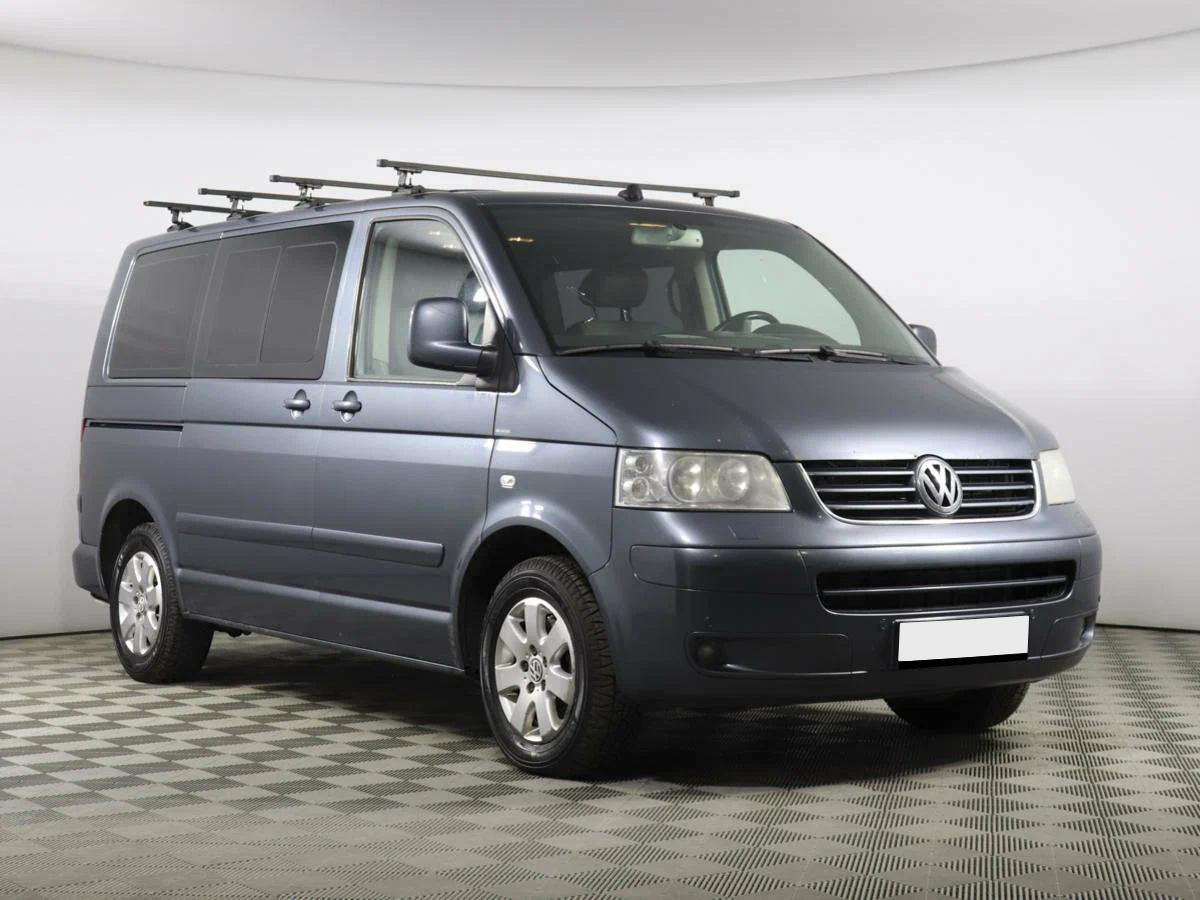 Volkswagen Multivan 2008, серый
