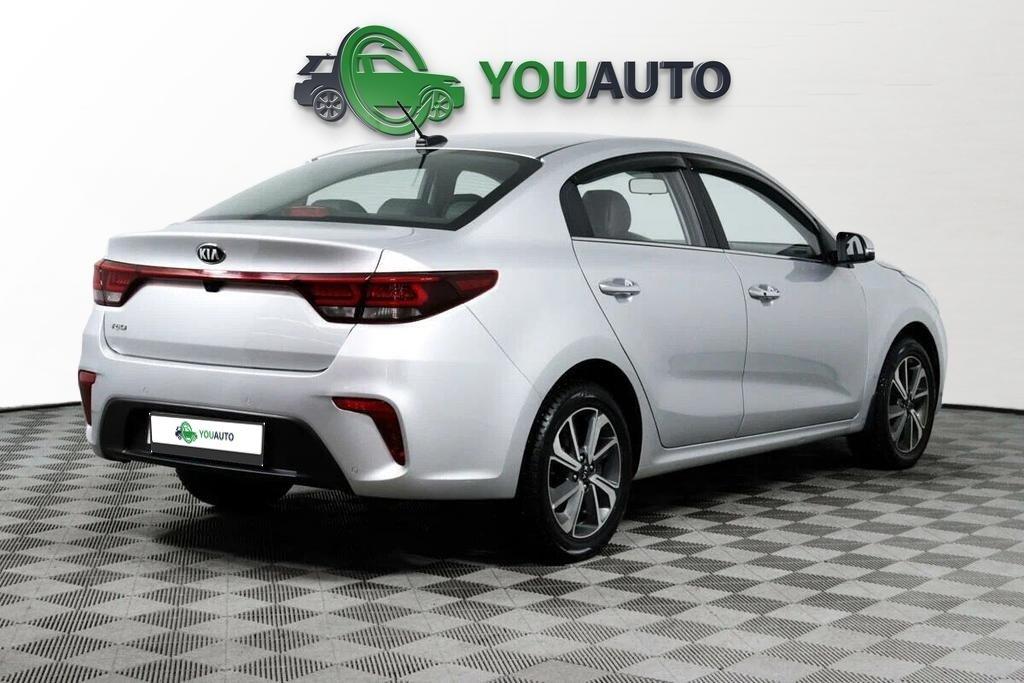 Kia Rio 2019, серебряный