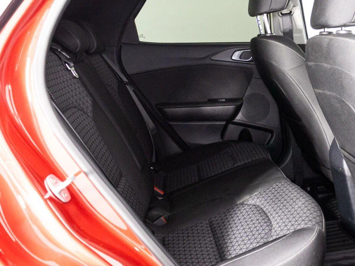 Kia XCeed 2020, красный
