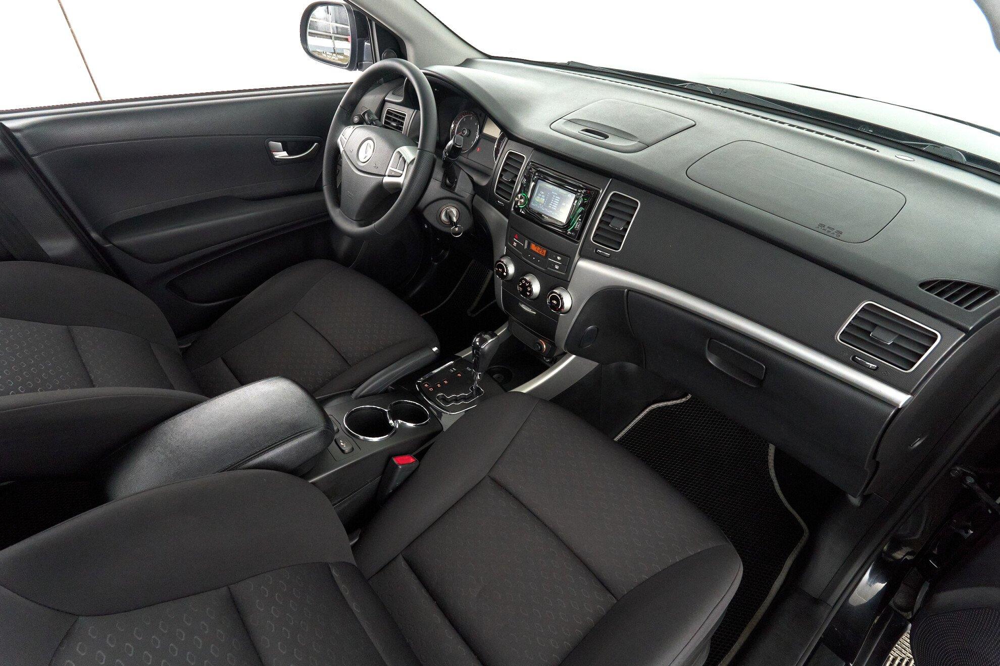 SsangYong Actyon 2013, черный