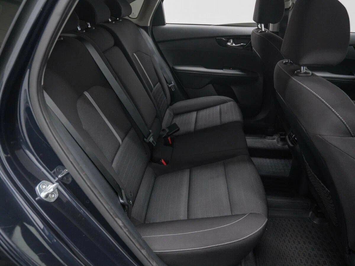 Kia Cerato 2019, синий