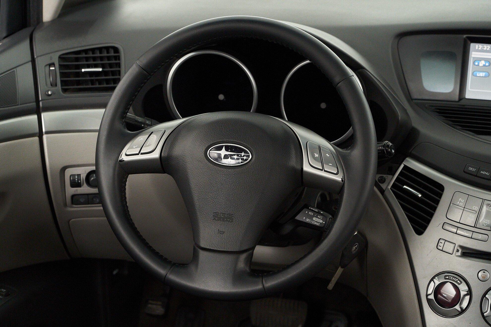 Subaru Tribeca 2008, серый