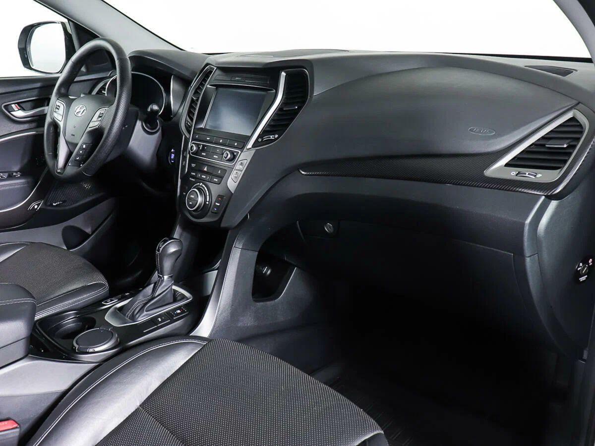 Hyundai Santa Fe 2015, белый