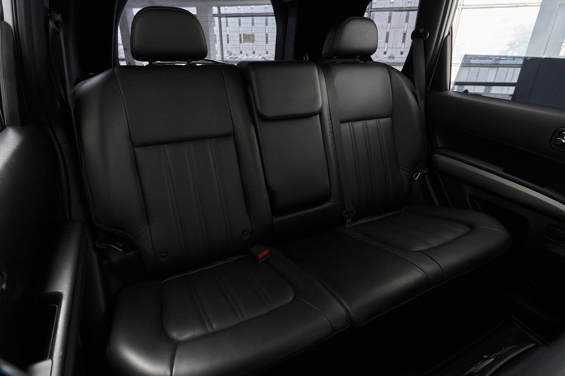 Nissan X-Trail 2011, серебряный