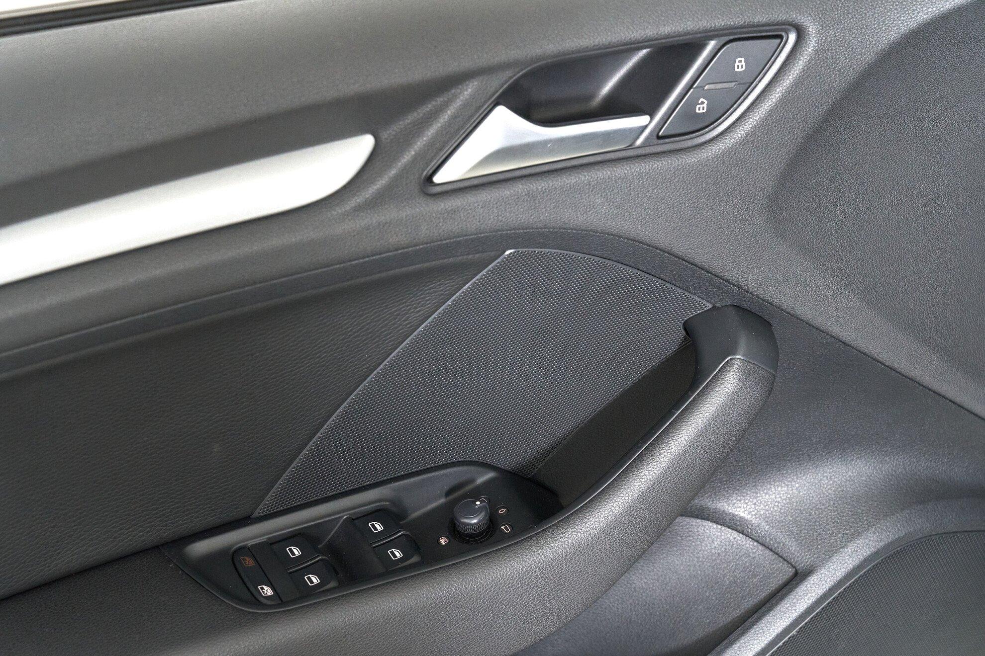 Audi A3 2014, белый