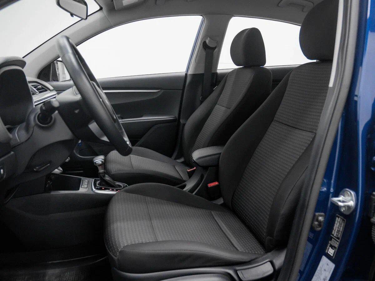 Kia Rio 2021, синий