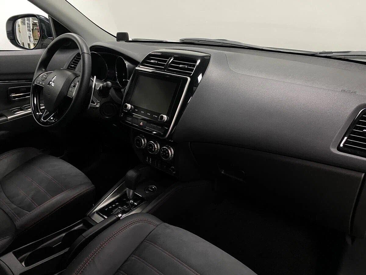 Mitsubishi ASX 2020, белый