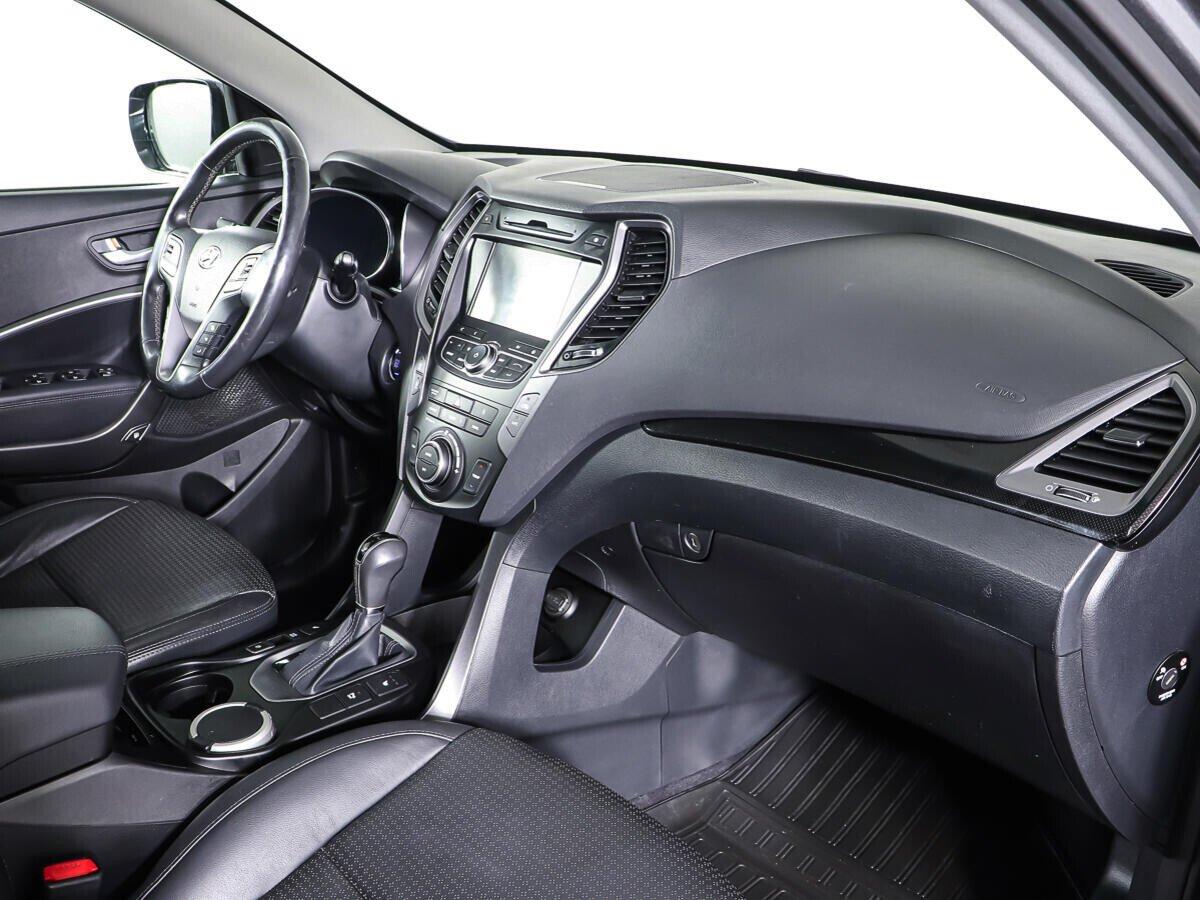 Hyundai Santa Fe 2015, серебряный