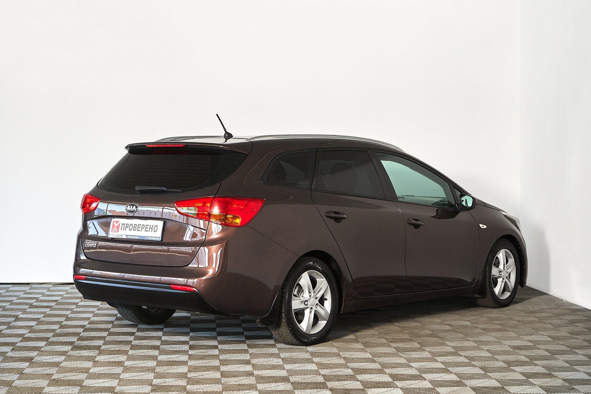Kia Ceed 2013, коричневый