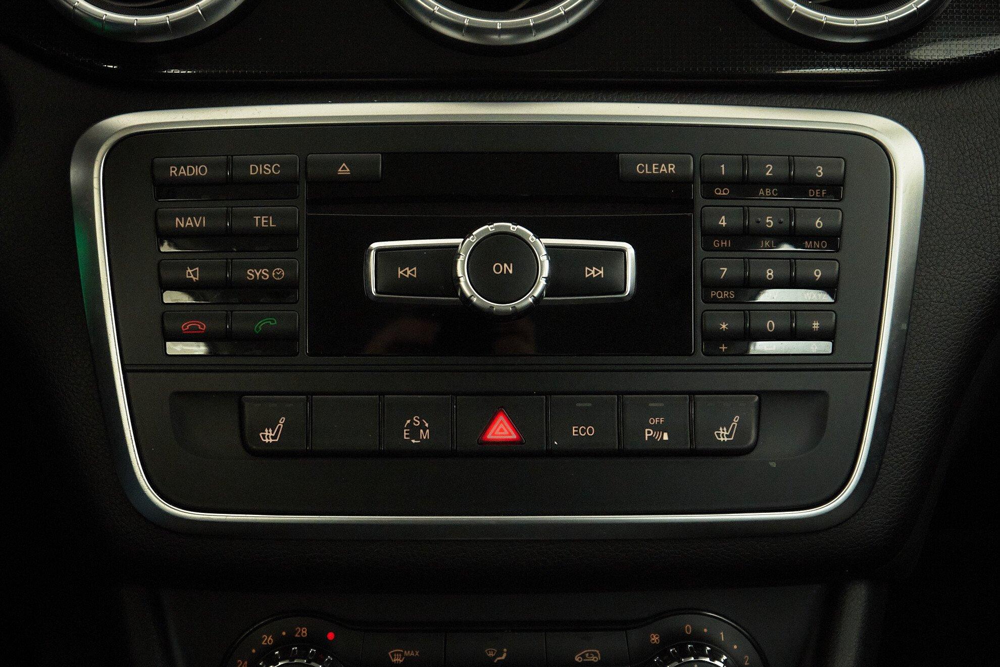 Mercedes-Benz CLA 2013, серый