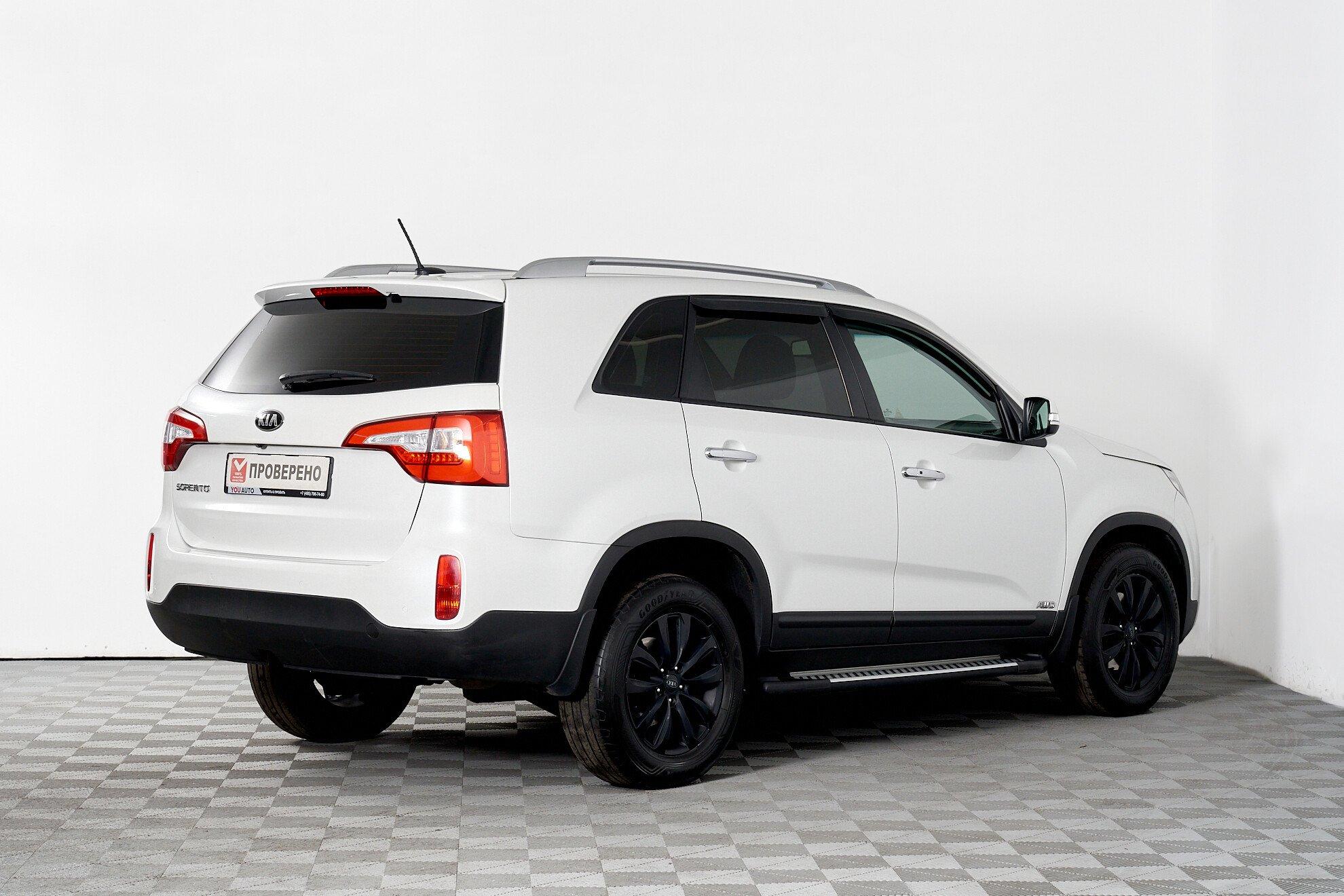 Kia Sorento 2015, белый