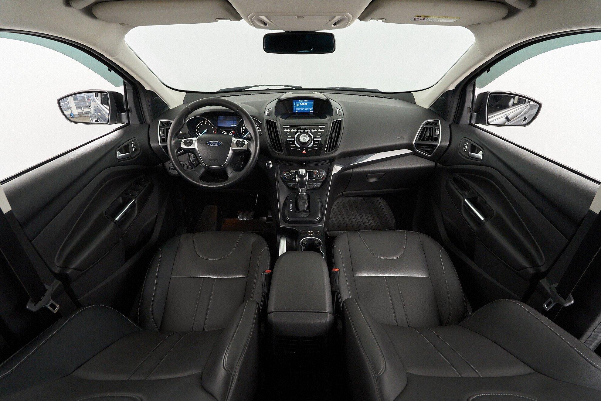 Ford Kuga 2014, черный