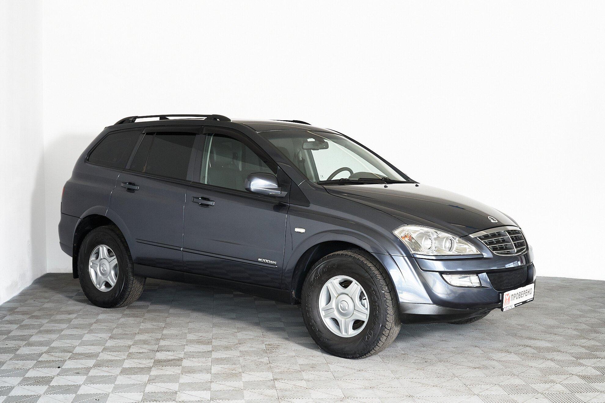 SsangYong Kyron 2012, серый