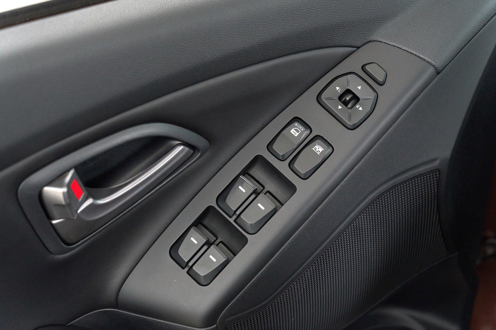 Hyundai ix35 2014, коричневый