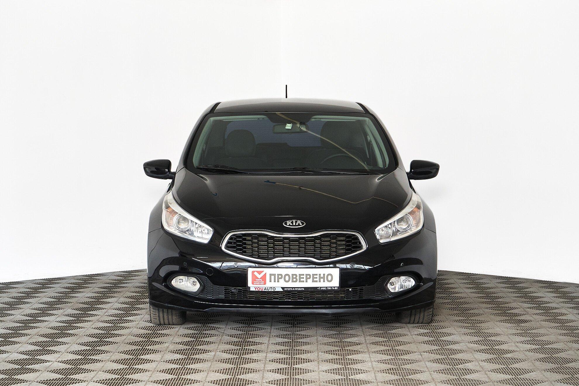 Kia Ceed 2014, черный