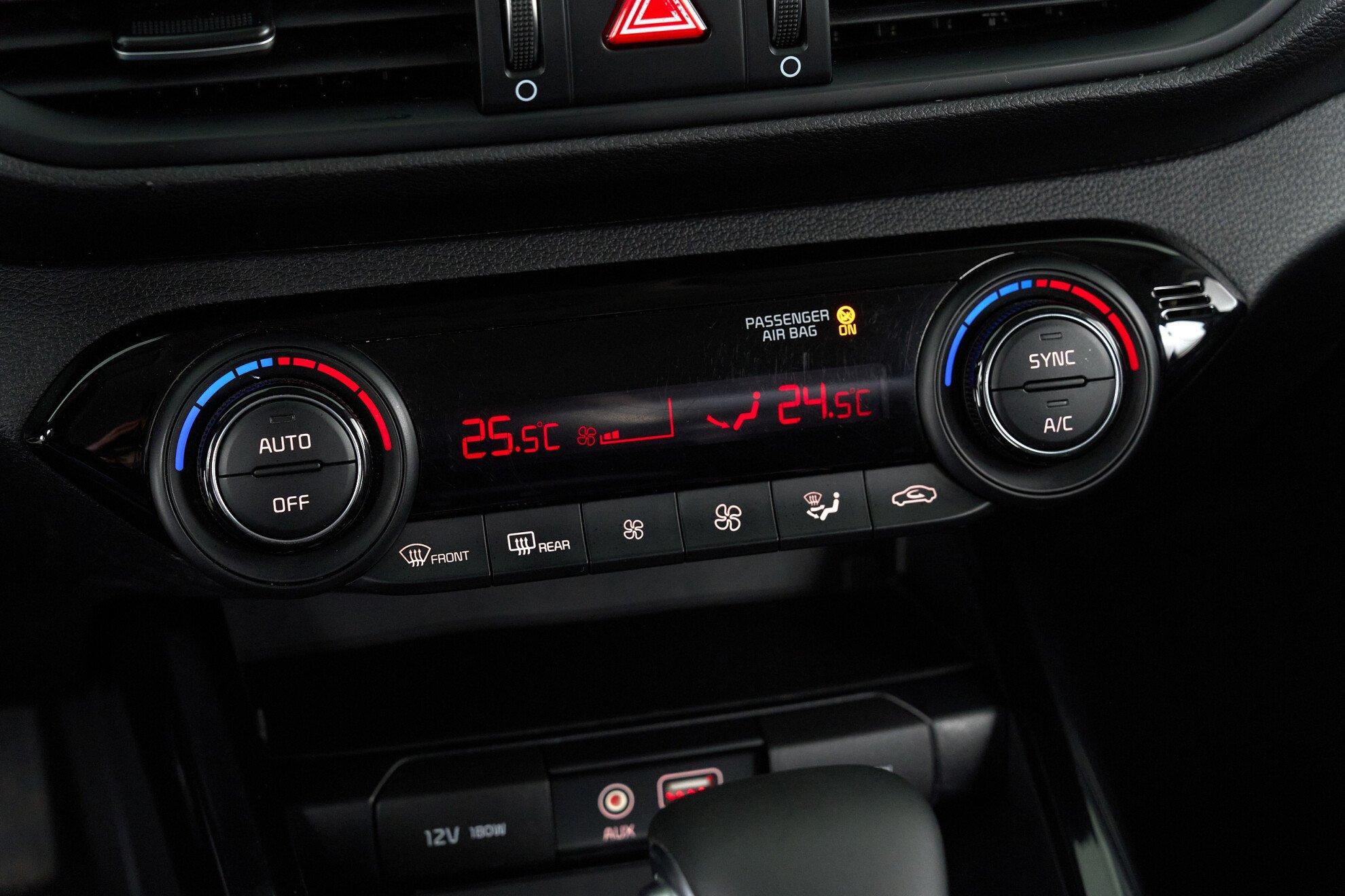 Kia Cerato 2018, серый