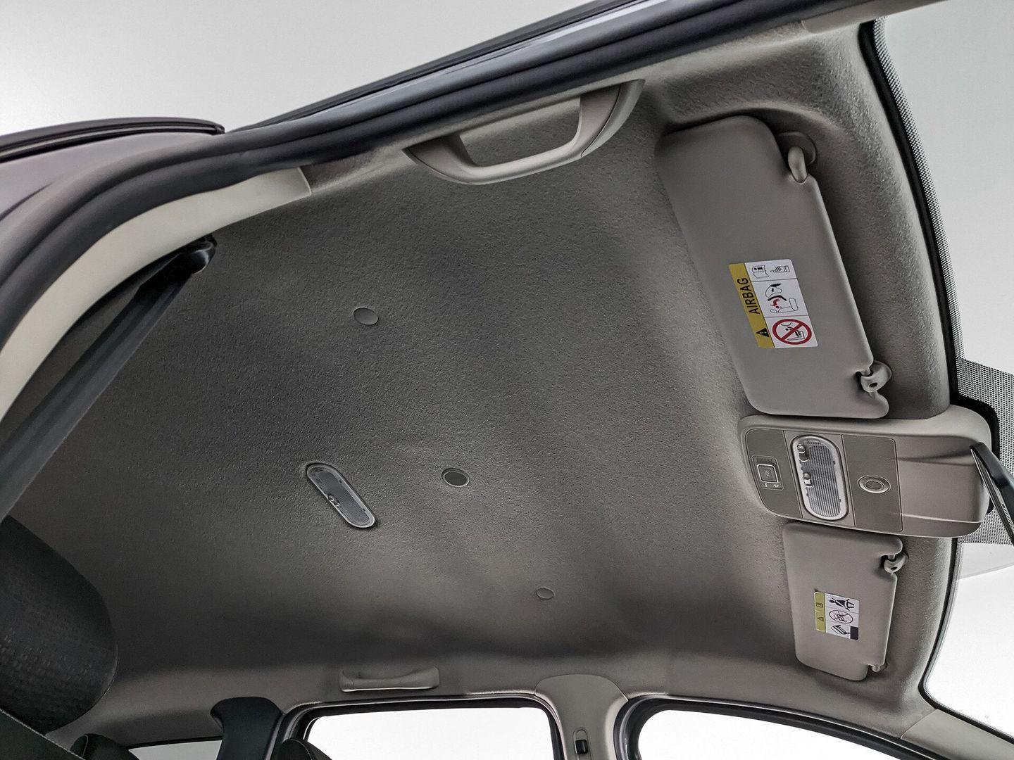 Nissan Terrano 2018, серый
