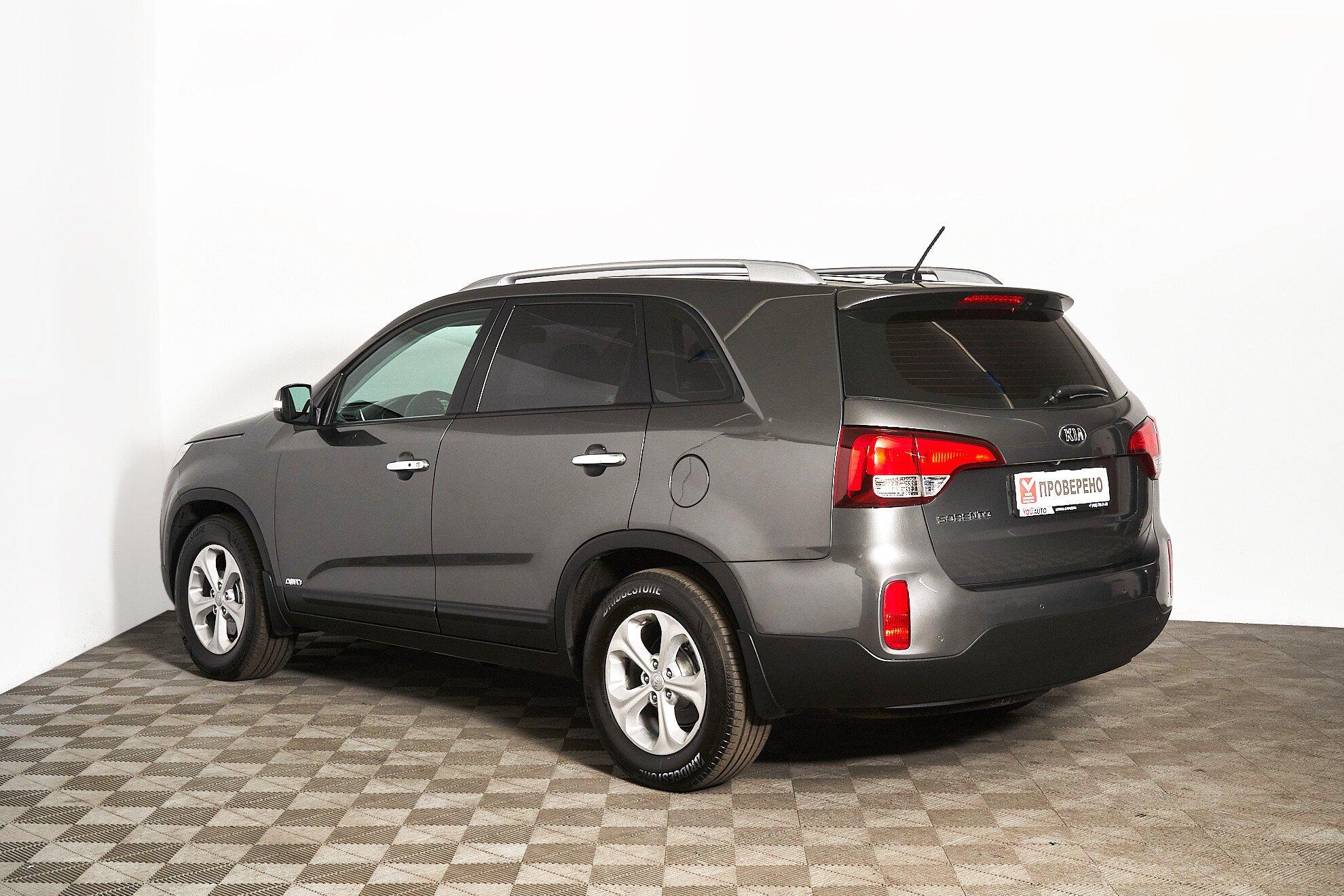 Kia Sorento 2019, серый