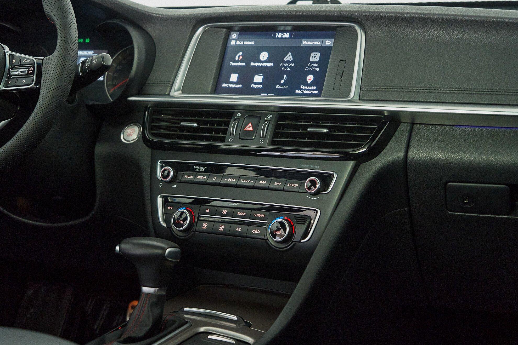 Kia Optima 2019, черный