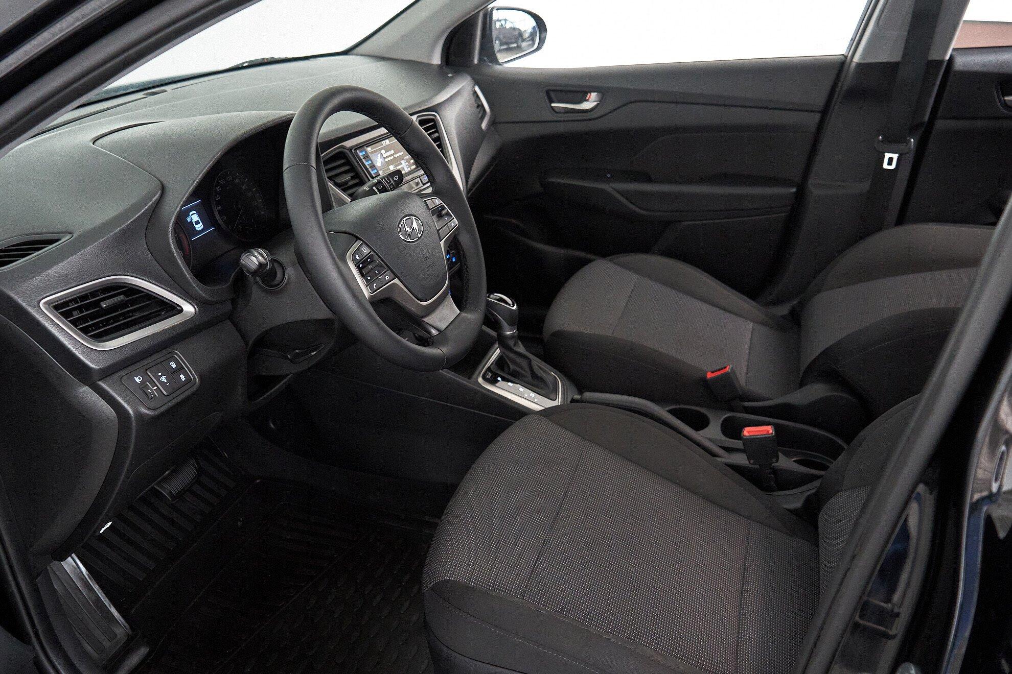 Hyundai Solaris 2020, черный
