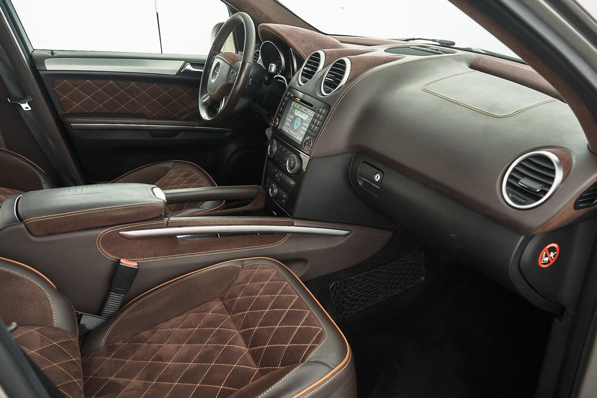 Mercedes-Benz M-Класс 2007, серебряный