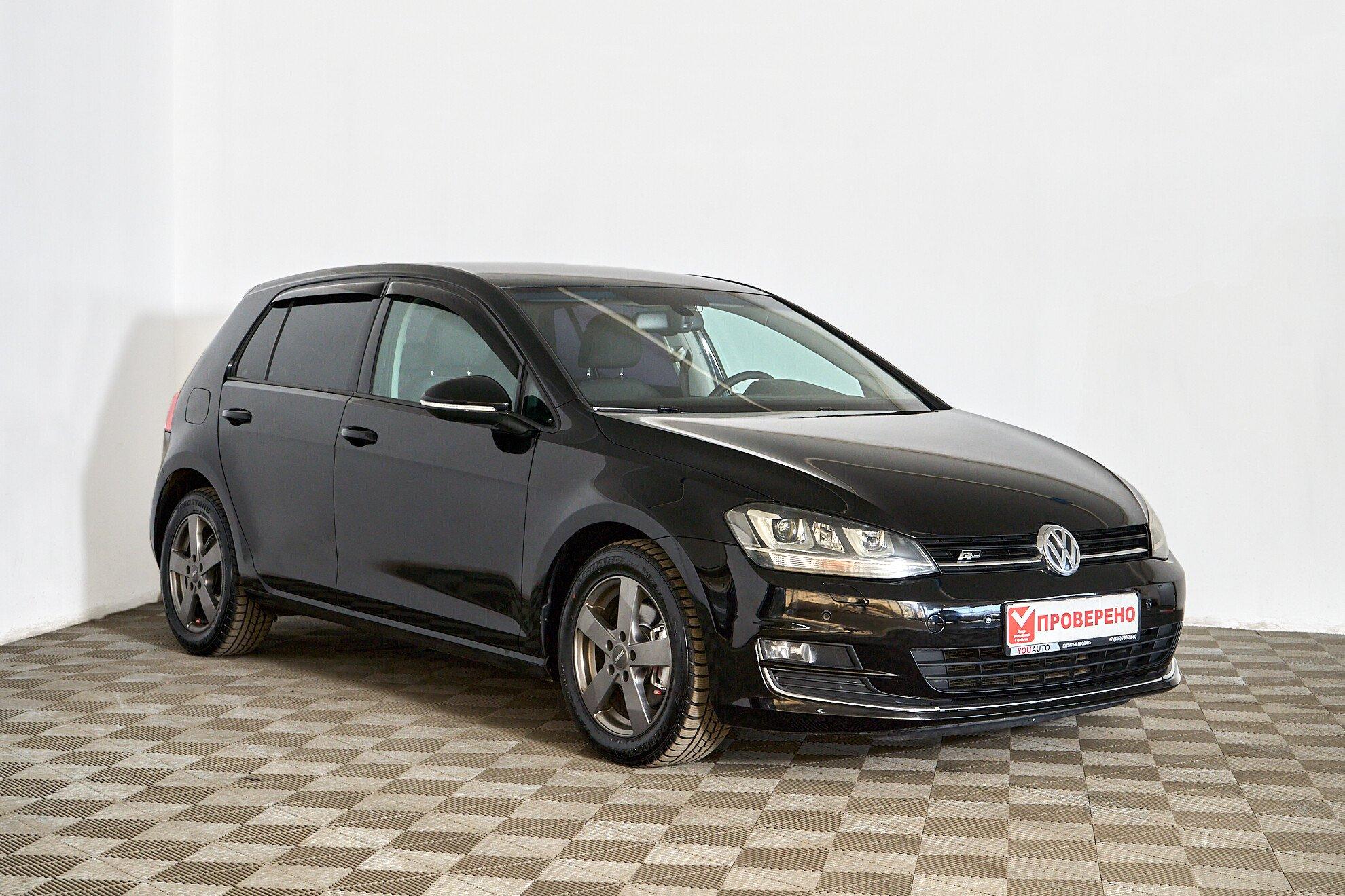 Volkswagen Golf 2013, черный