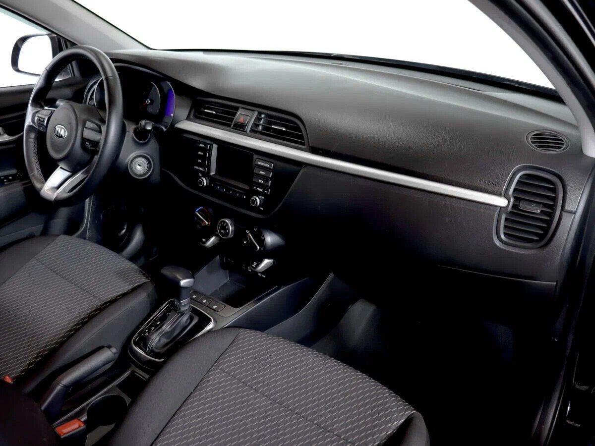 Kia Rio X-Line 2019, черный
