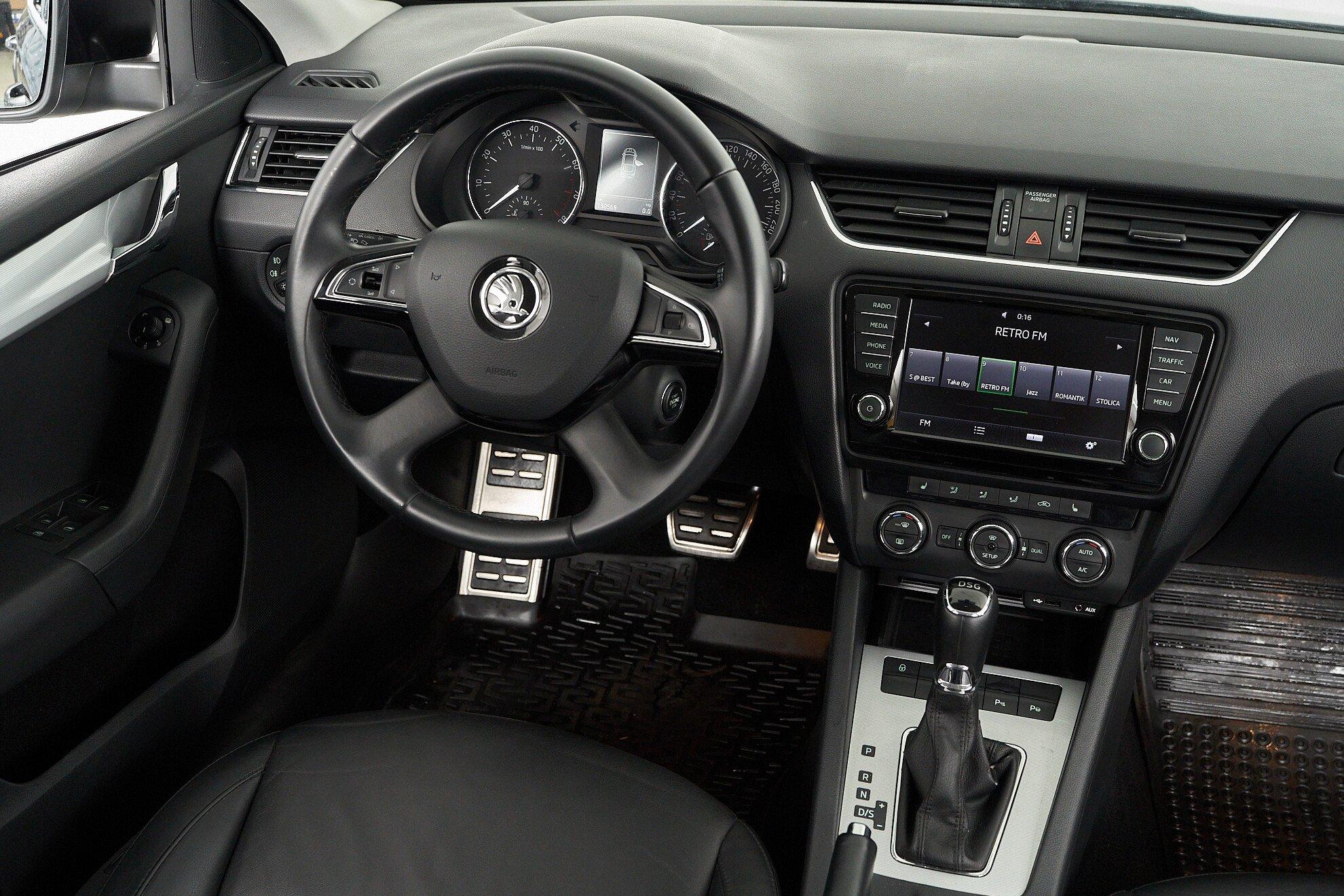 Skoda Octavia 2014, черный